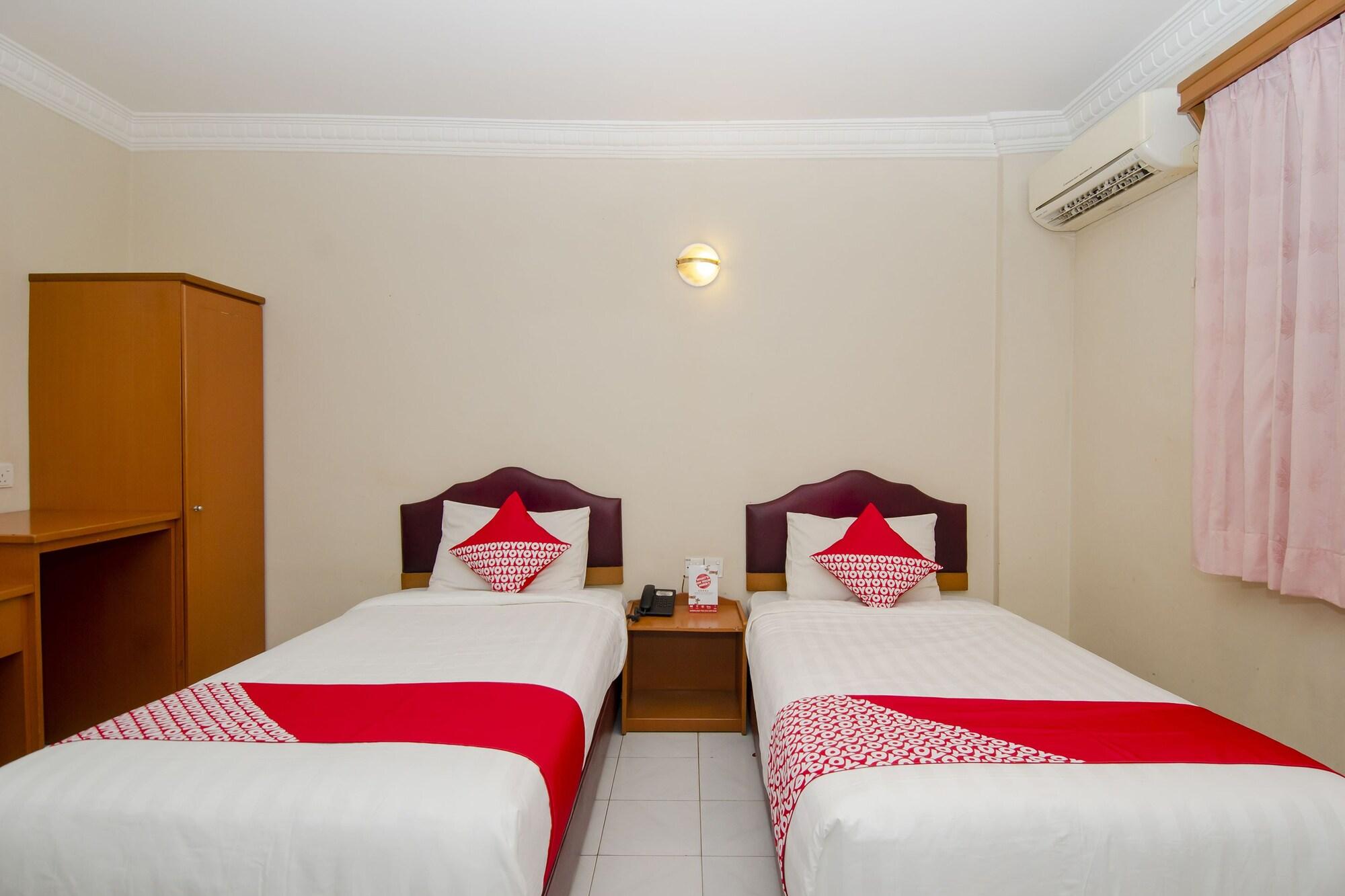 Halim Hotel Tanjung Pinang Eksteriør bilde